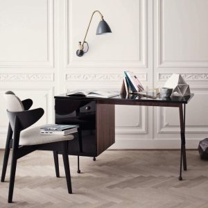 GUBI - desk 62